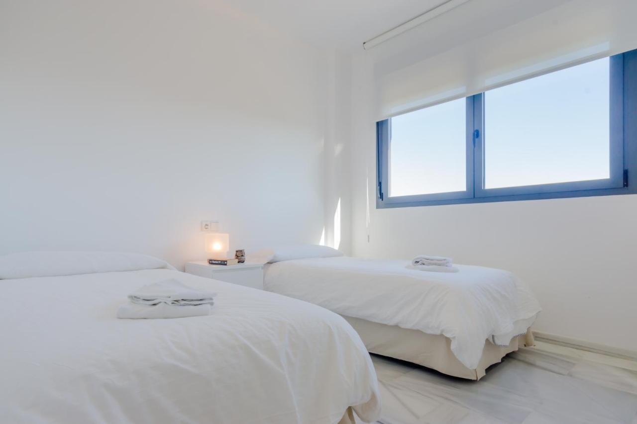 Apartamentos Bahia Blanca El Puerto de Santa Maria Bagian luar foto